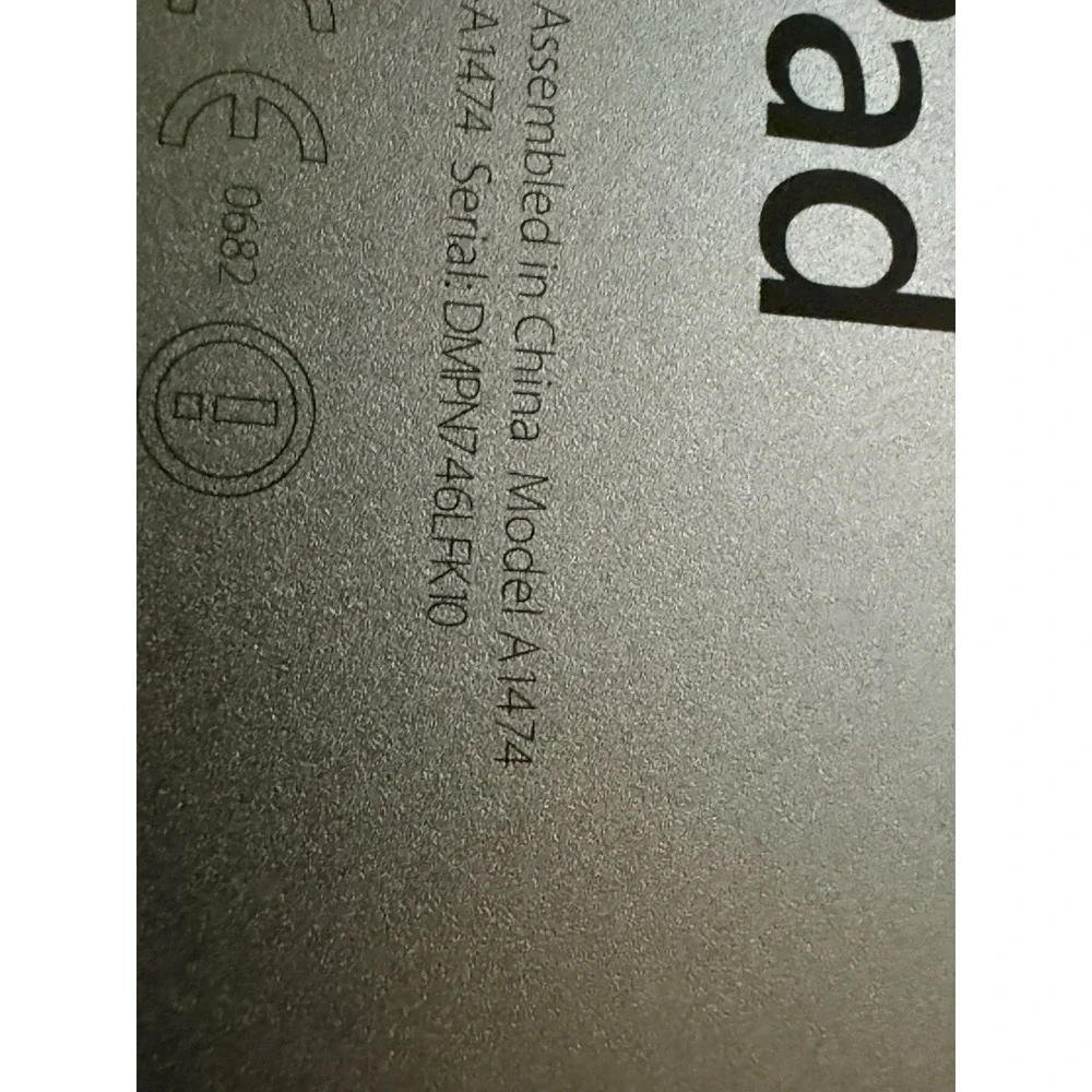Apple iPad Air 2 16GB Silver A1474 , Wi Fi ( Read Description) Bundle